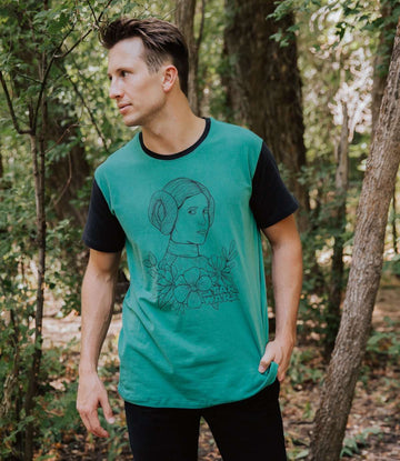 Adult Unisex Tee - 'Princess Leia' - Star Wars Collection from RAGS