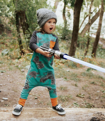 3/4 Sleeve Raglan Big Pocket Rag - 'Star Wars Helmets' - Star Wars Collection from RAGS