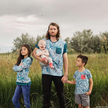 Family photo wearing the Marvel Collection from Rags